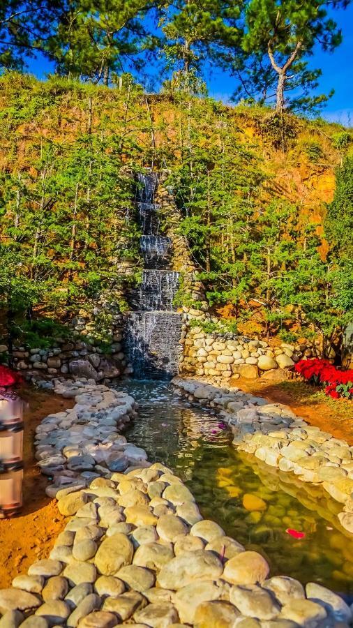 Berry Valley Homestay Далат Экстерьер фото